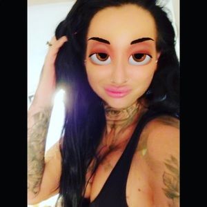 Meet your Posher, Kelly